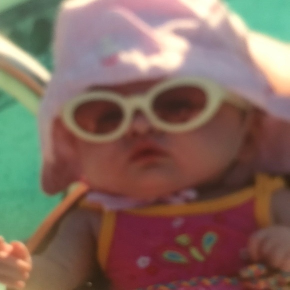 Meet your Posher, Maxyme - Picture 1 of 1